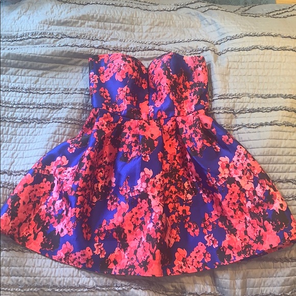 Cobalt blue and floral dress with mesh detailing - Picture 1 of 4